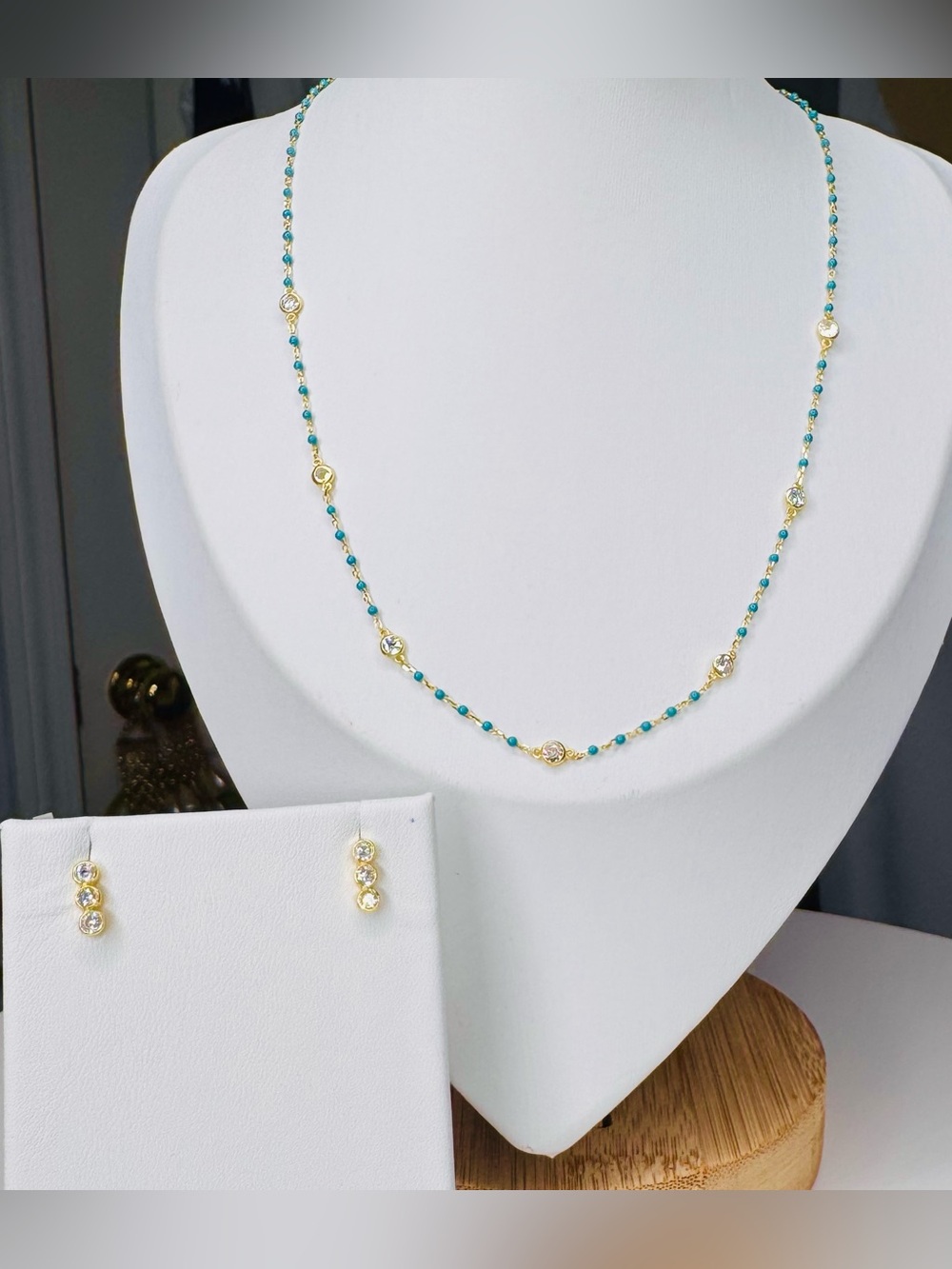 Gold & Turquoise Beaded Necklace and Earring Set